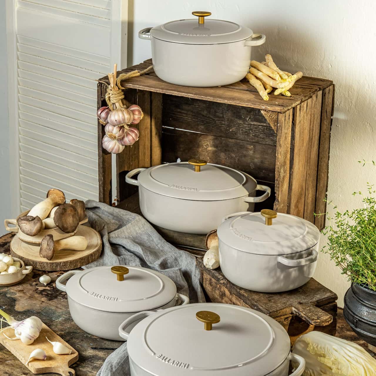 STAUB | LA COCOTTE - Cocotte - oval - 290mm - Gusseisen - Elfenbein-Weiß