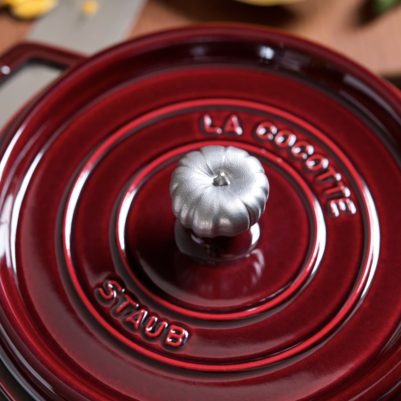 STAUB | LA COCOTTE - Cocotte - Ø 280mm - Gusseisen - Grenadine-Rot