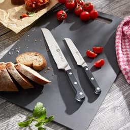 ZWILLING | PRO - Univerzální nůž s vlnitým ostřím - čepel: 130mm