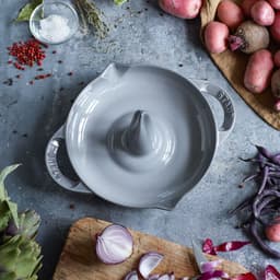 STAUB | SPECIALITY - Pekáč - Ø 240 mm - litina - grafitově šedý