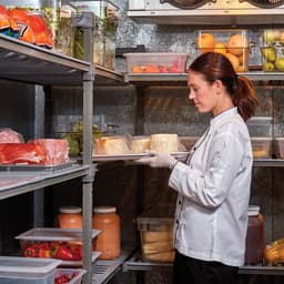 CAMBRO | Camshelving® - Přídavný regál Basics Plus - s drážkovanými policemi