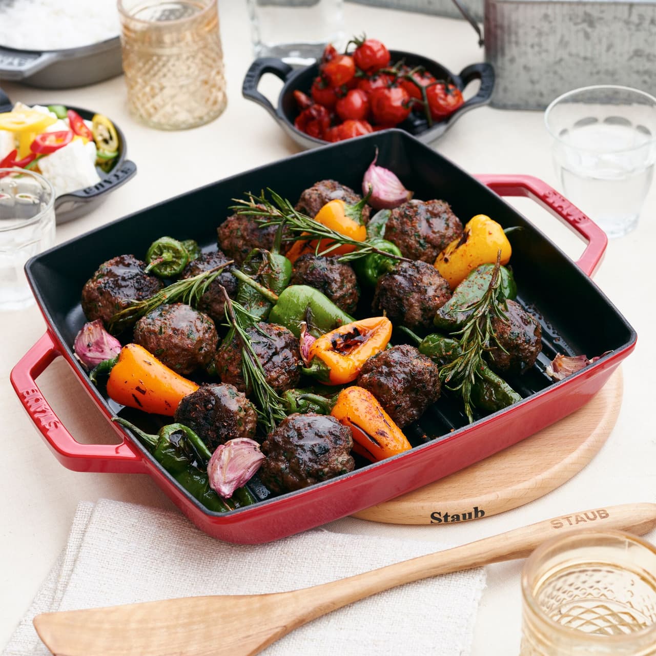 STAUB | GRILL PANS - Grilovací pánev - 280x280mm - litina - třešňově červená