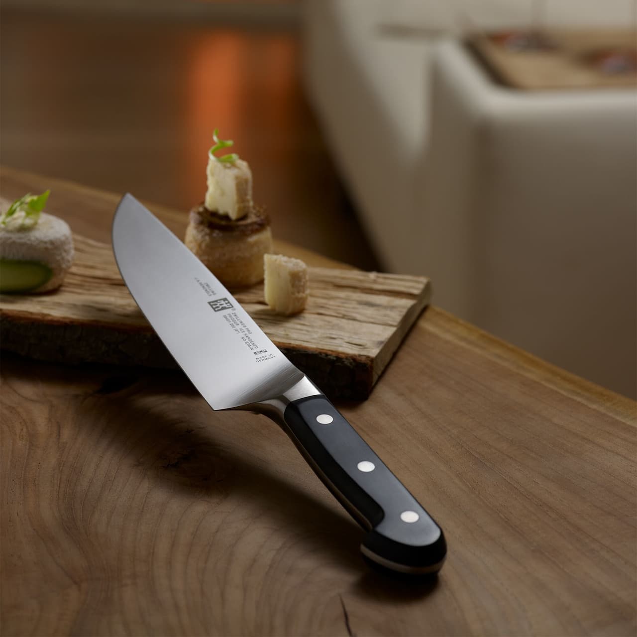 ZWILLING | PRO - Kuchařský nůž - čepel: 200mm