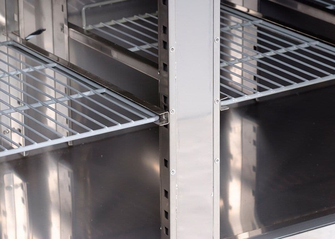 Bakery Refrigerated counter Eco - 2000x800mm - with 3 doors