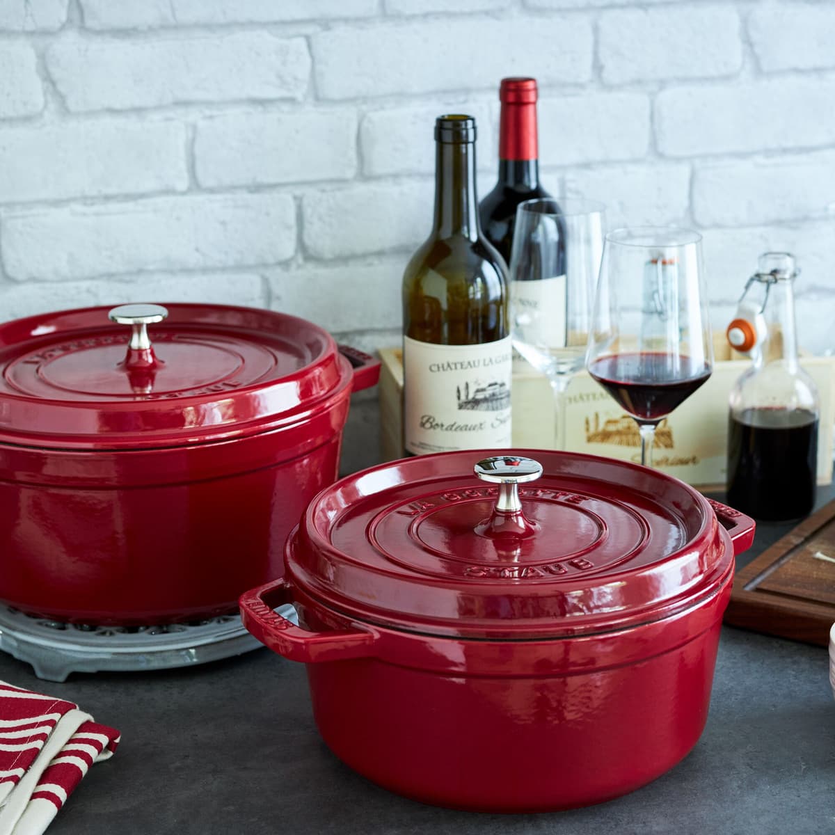 STAUB | LA COCOTTE - kokotka - Ø 220 mm - litina - bordeaux