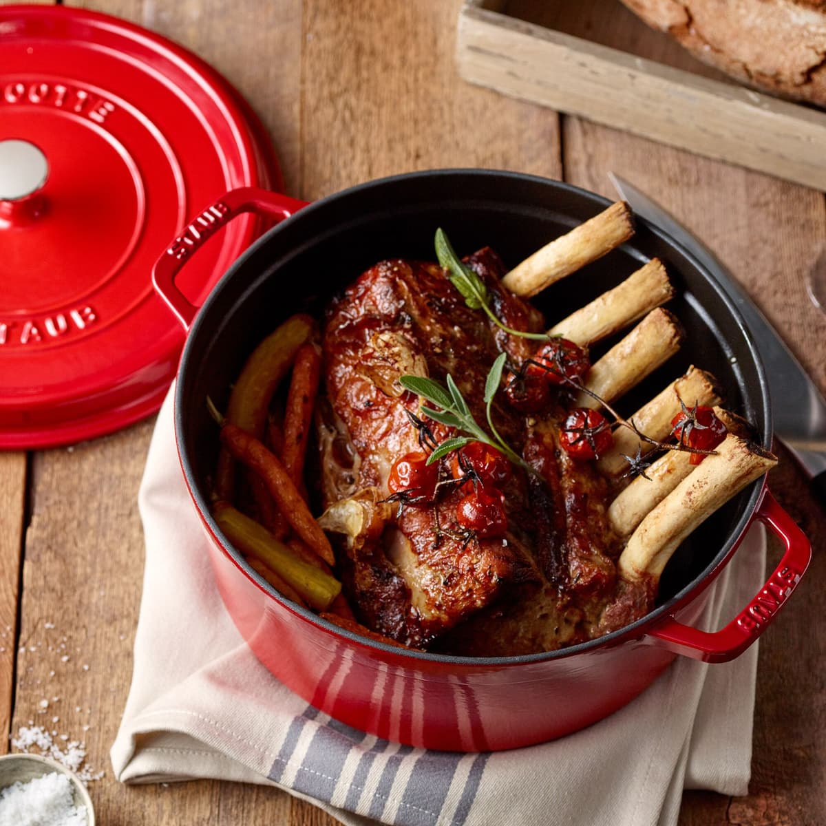 STAUB | LA COCOTTE - kokotka - Ø 280 mm - litina - třešňově červená