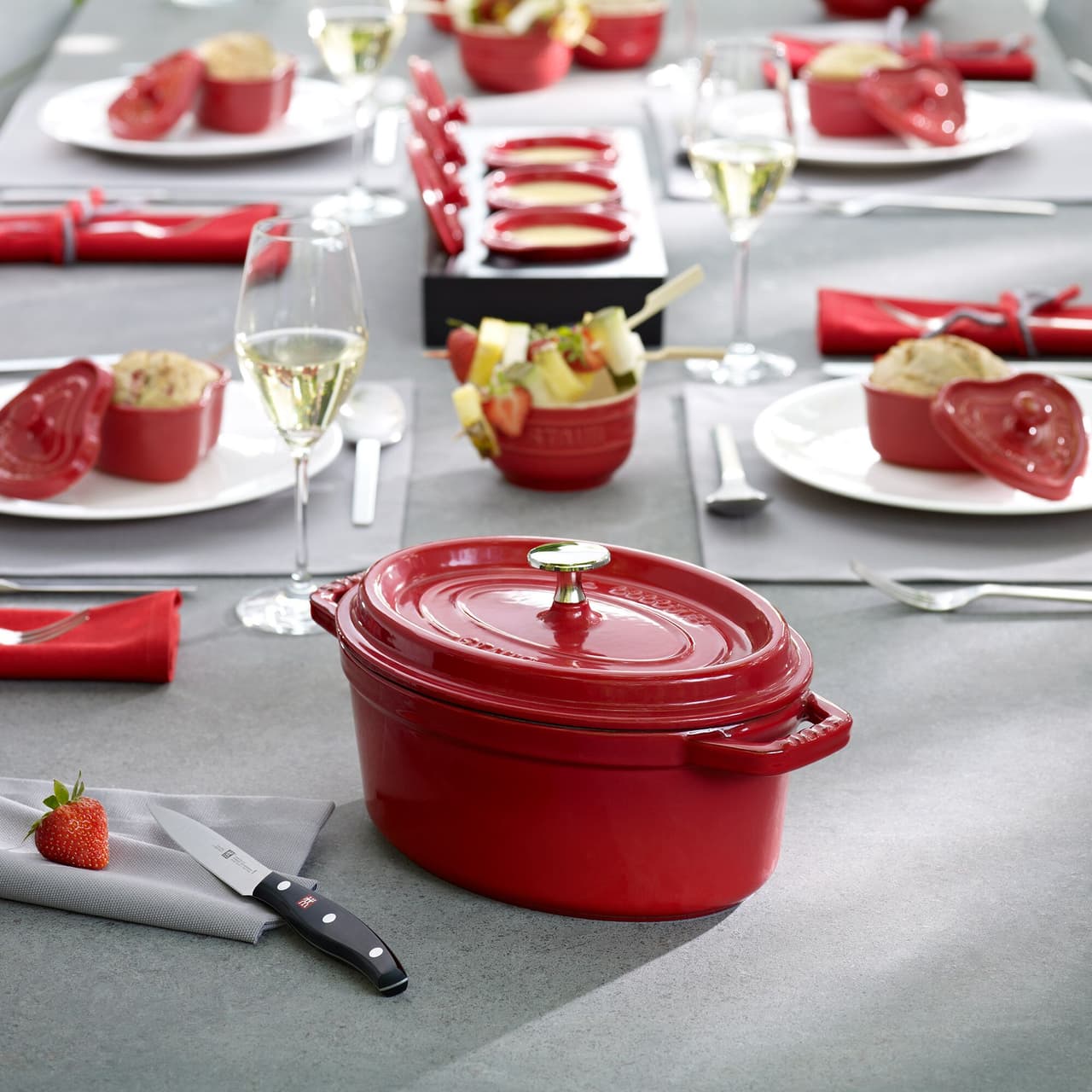 STAUB | LA COCOTTE - kokotka - oválná - 270 mm - litina - třešňově červená