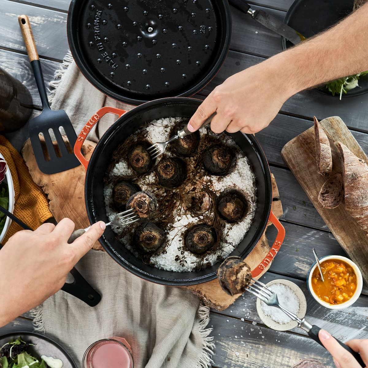 STAUB | LA COCOTTE - kokotka - Ø 240 mm - litina - skořicová