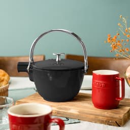 STAUB | SPECIALITIES - Konvice na čaj - 1,1L - litinová - černá