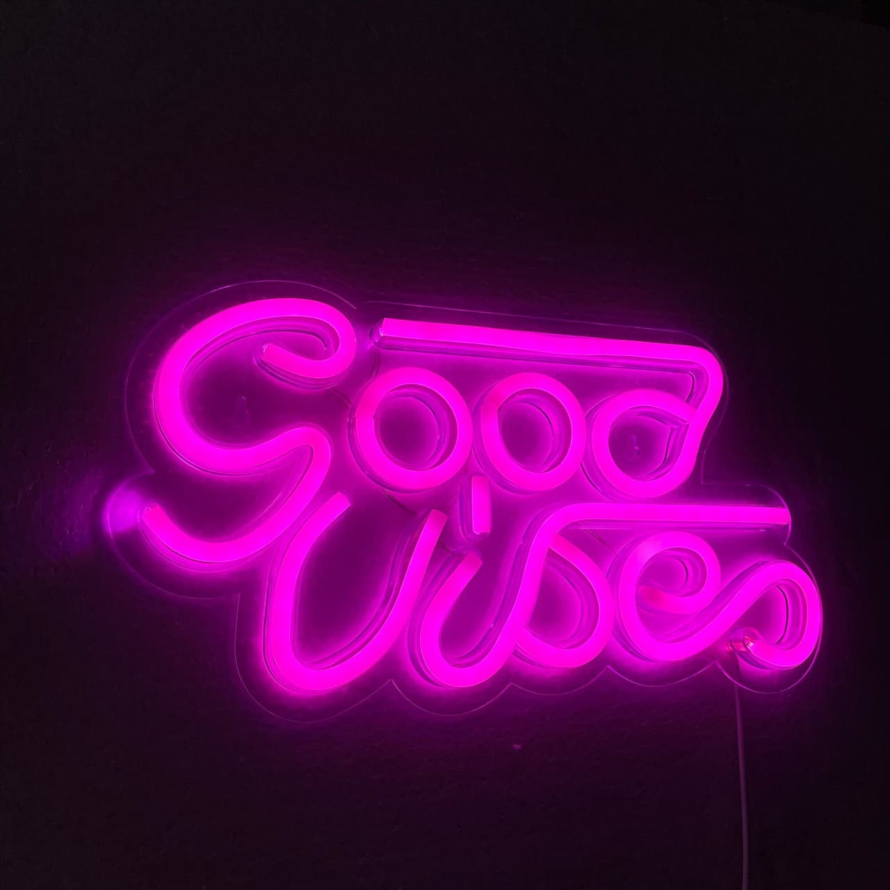  Světelný nápis LED - Good Vibes 1 - růžový - 330x180mm